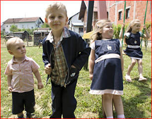 Keka moda - odjeća od trapera Keka moda - odjeća od trapera